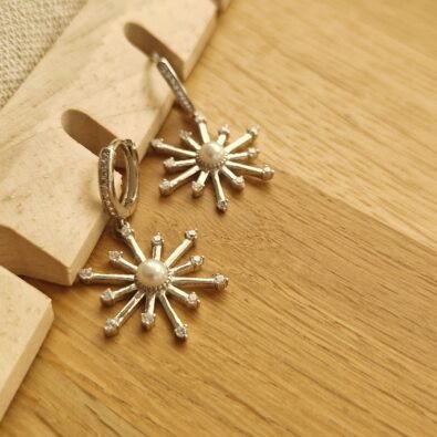 créoles en argent pendant étoiles et perle nacrée