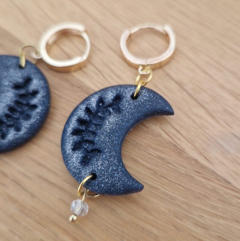 boucles d'oreilles Lunes bleu scintillantes – Image 3